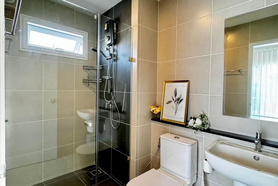 Modern house 3 bedrooms at Chalong