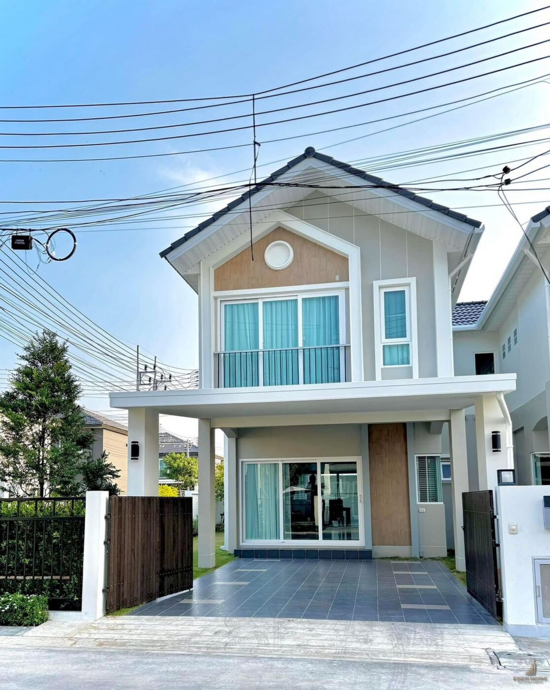 Modern house 3 bedrooms at Chalong