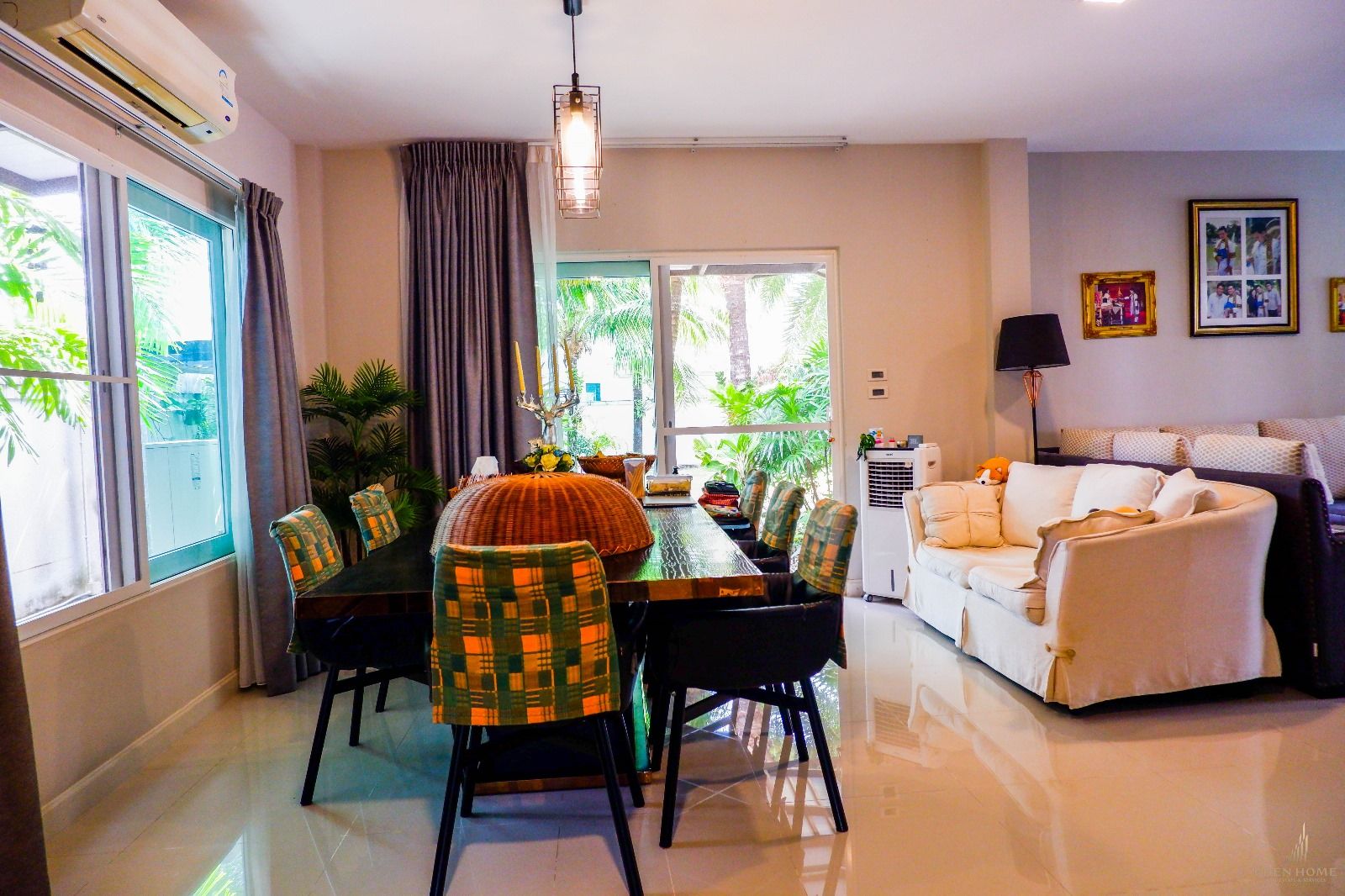 4 bedroom house for sale and rent in Chalong