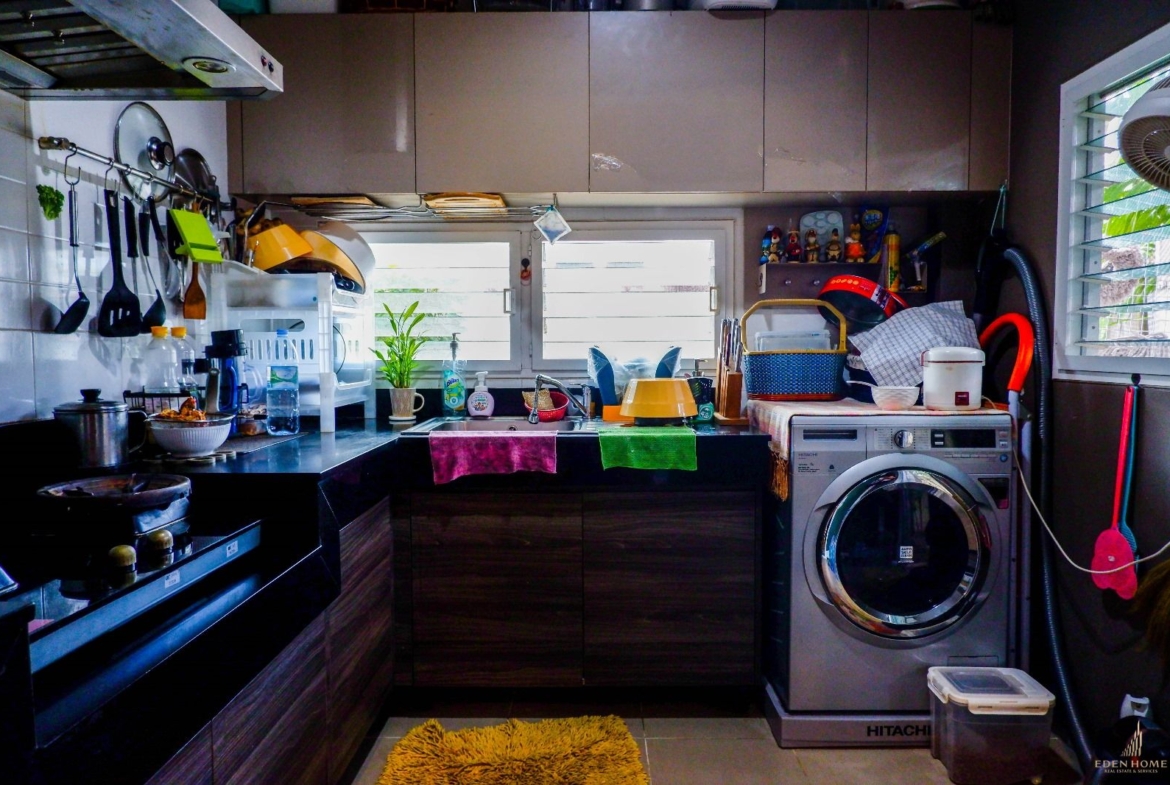 4 bedroom house for sale and rent in Chalong