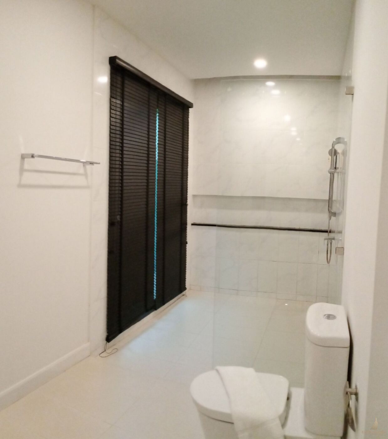 Private pool villa for rent at Chalong