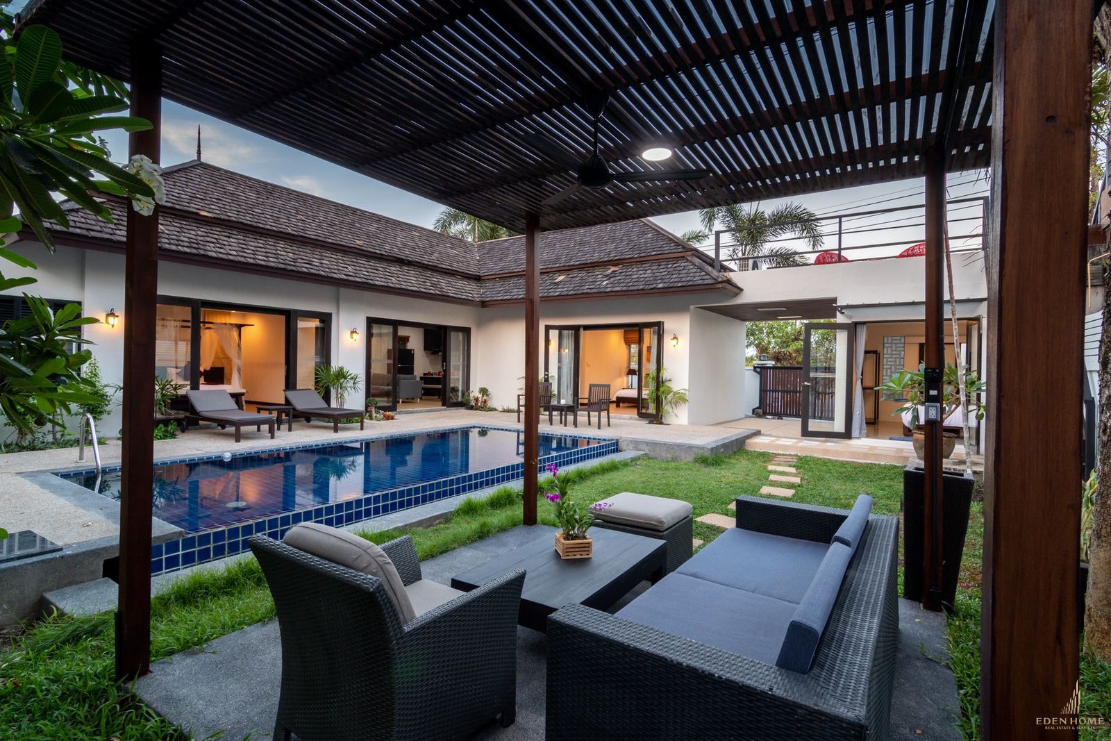 The spacious 3 bedroom villa for rent at Thalang