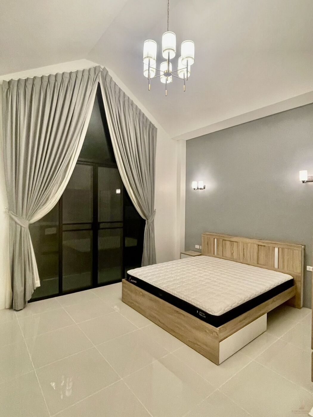 Modern House for rent at Chalong