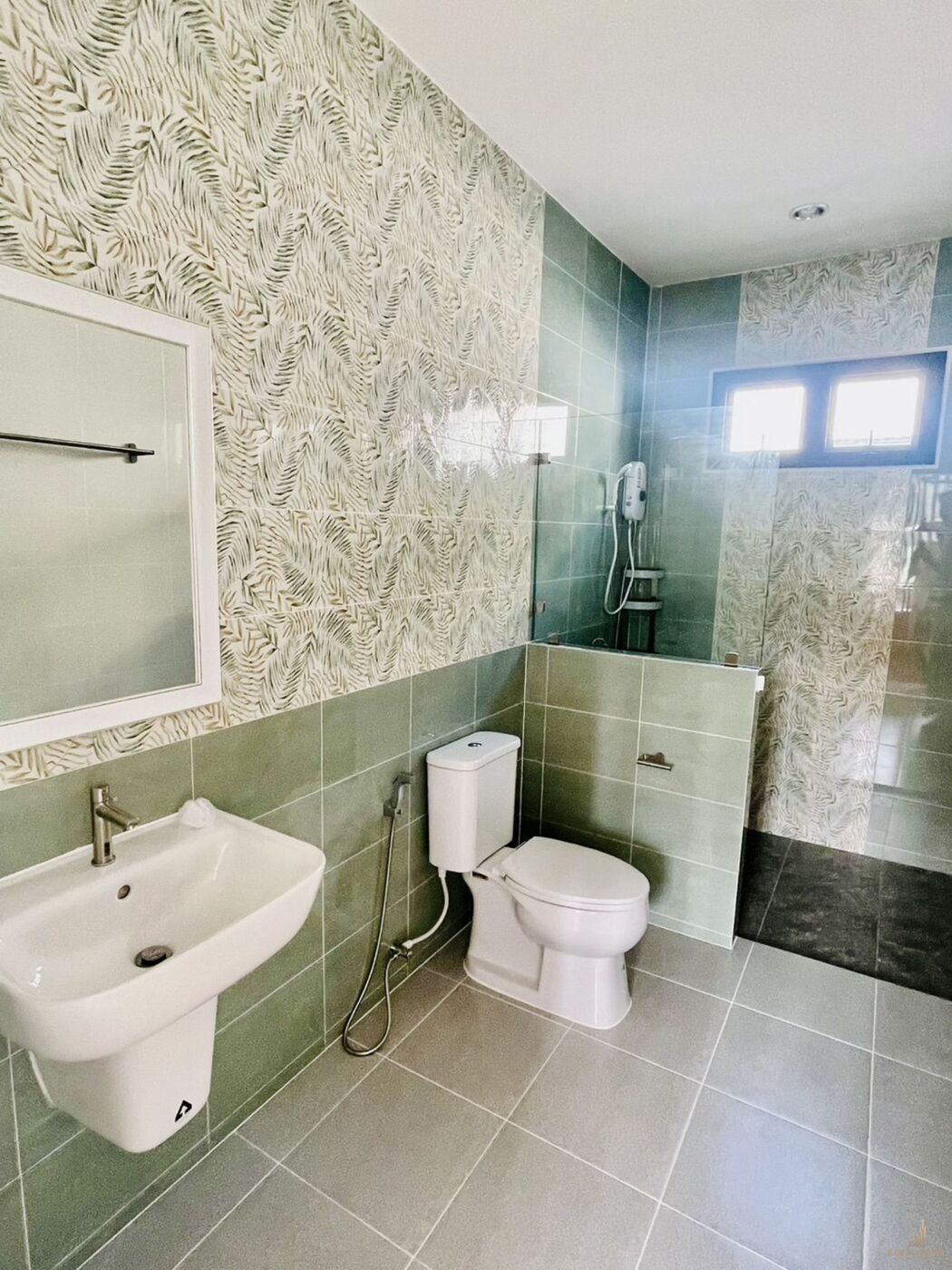 Modern House for rent at Chalong