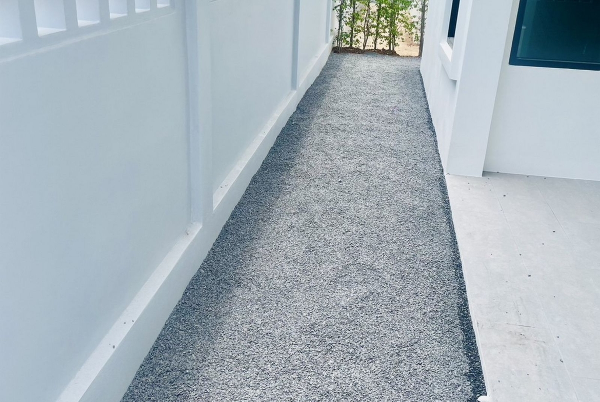 Modern House for rent at Chalong