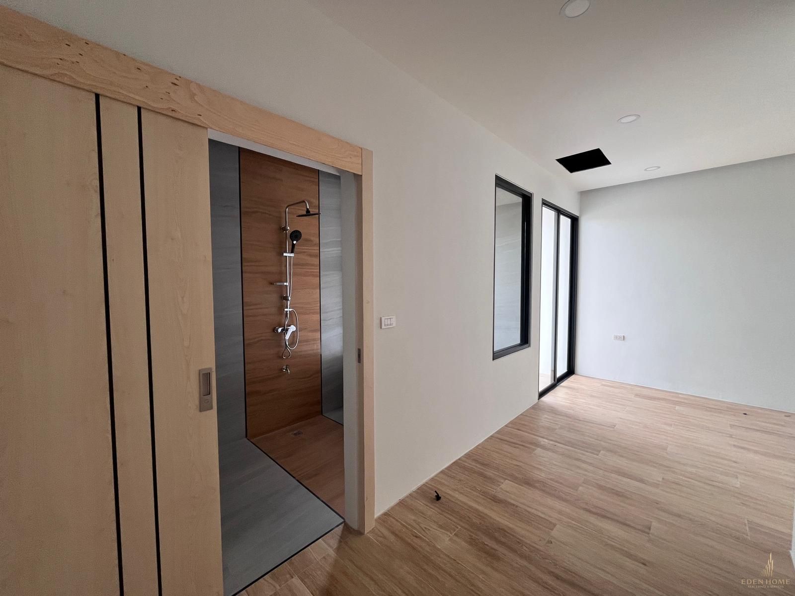 EHS-953_11 Modern townhouse for sale at Chalong