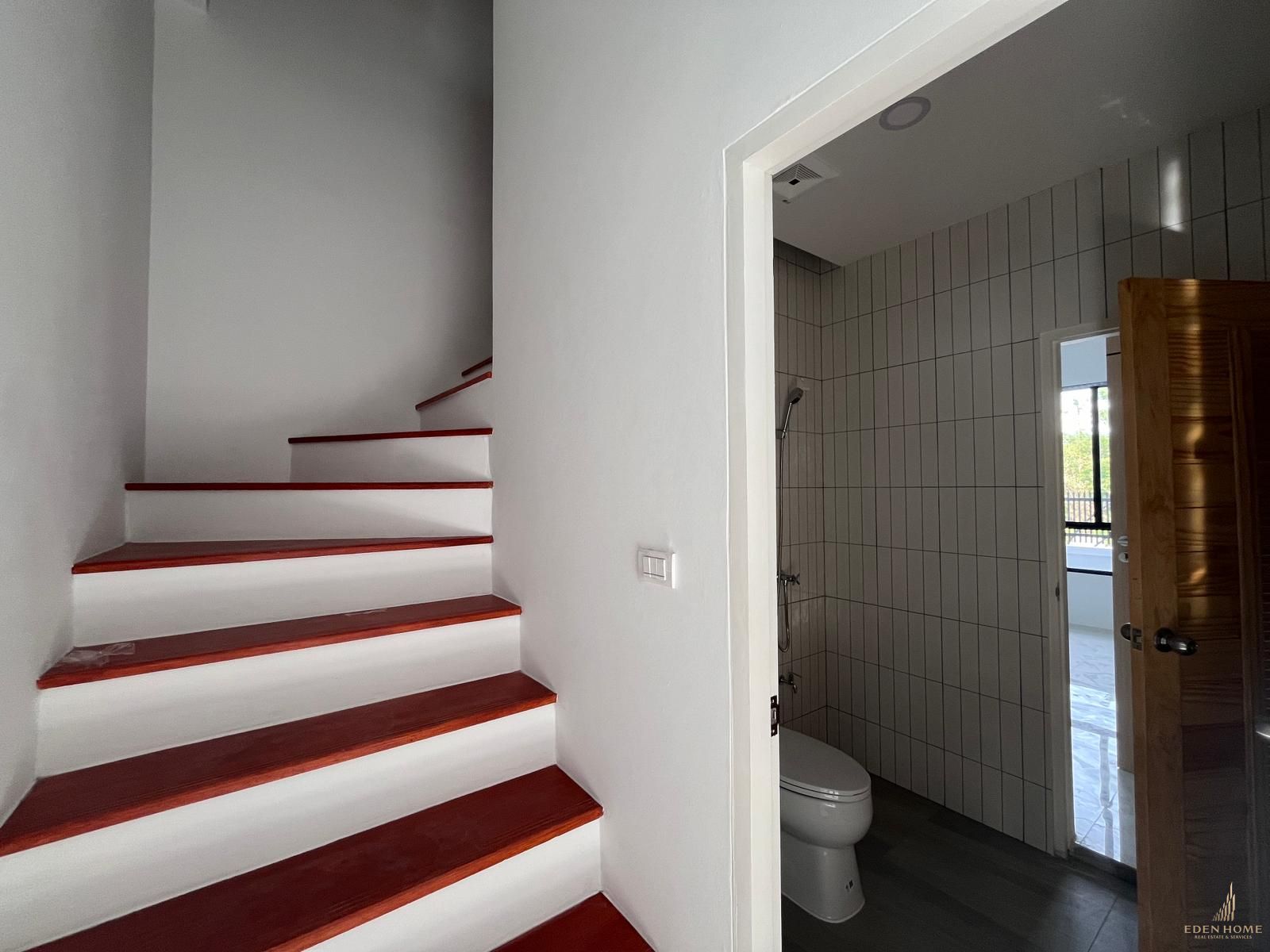 EHS-953_8 Modern townhouse for sale at Chalong