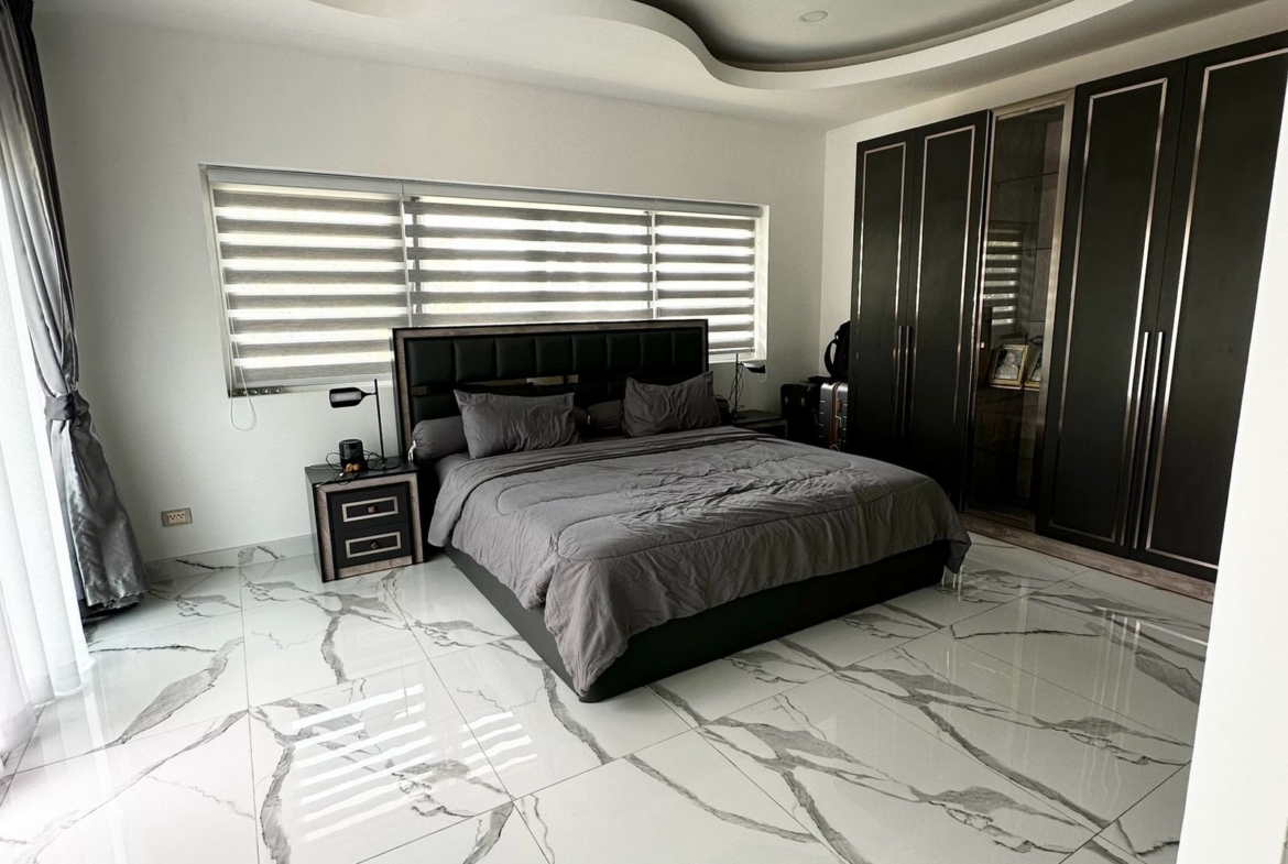 Private pool villa for rent and for sale in Rawai