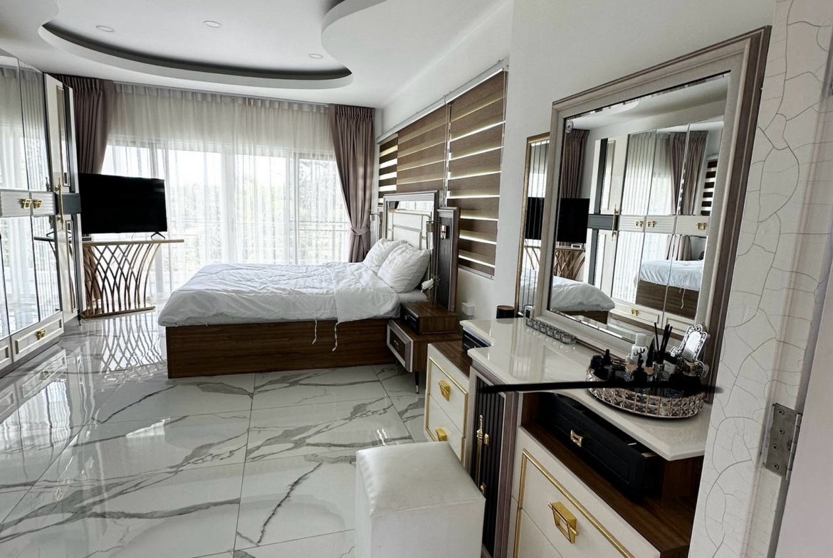Private pool villa for rent and for sale in Rawai