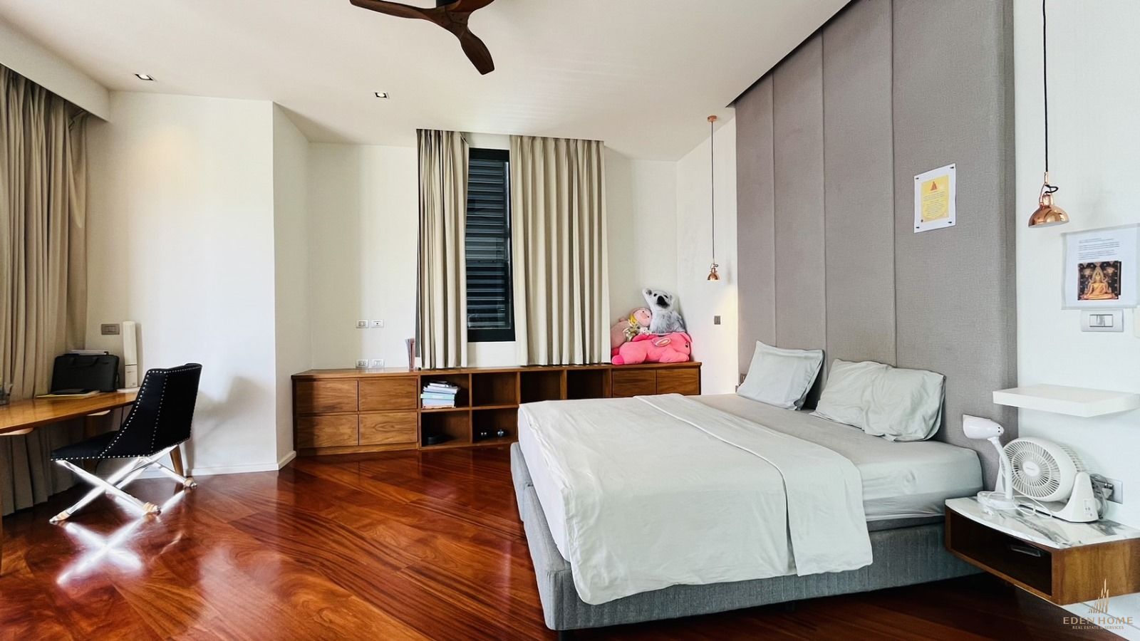 Luxury modern house for sale and rent at Kathu