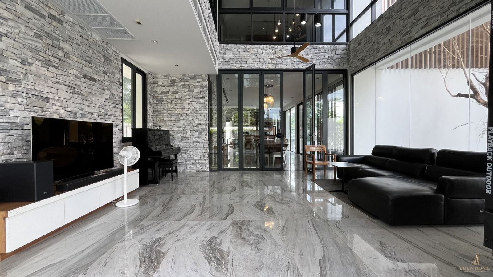Luxury modern house for sale and rent at Kathu