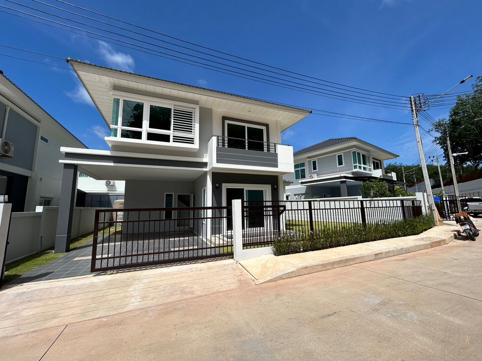 House for Sale at Ban Pon, Thalang