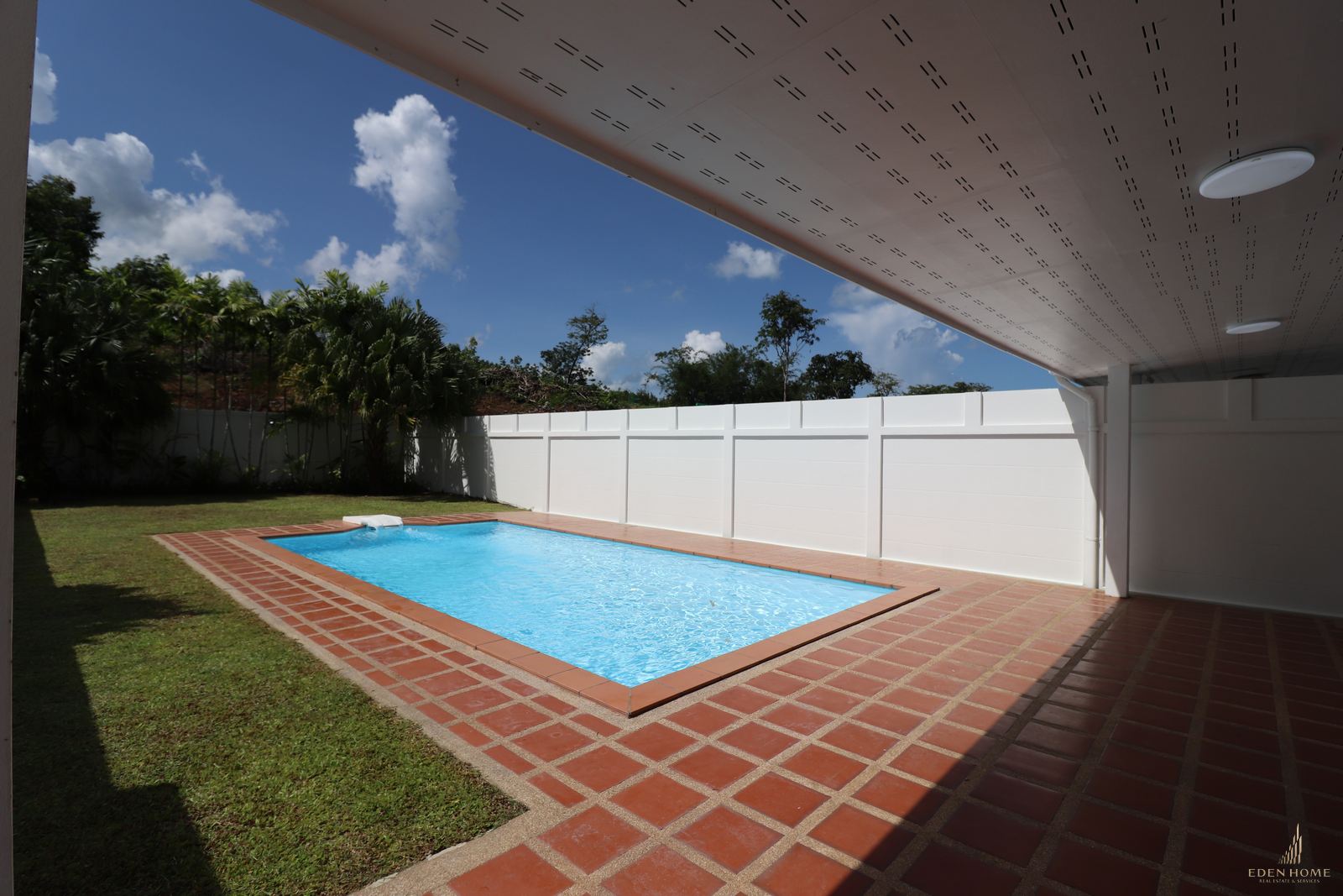 Charming Pool Villa for Sale in Paklok, Phuket!