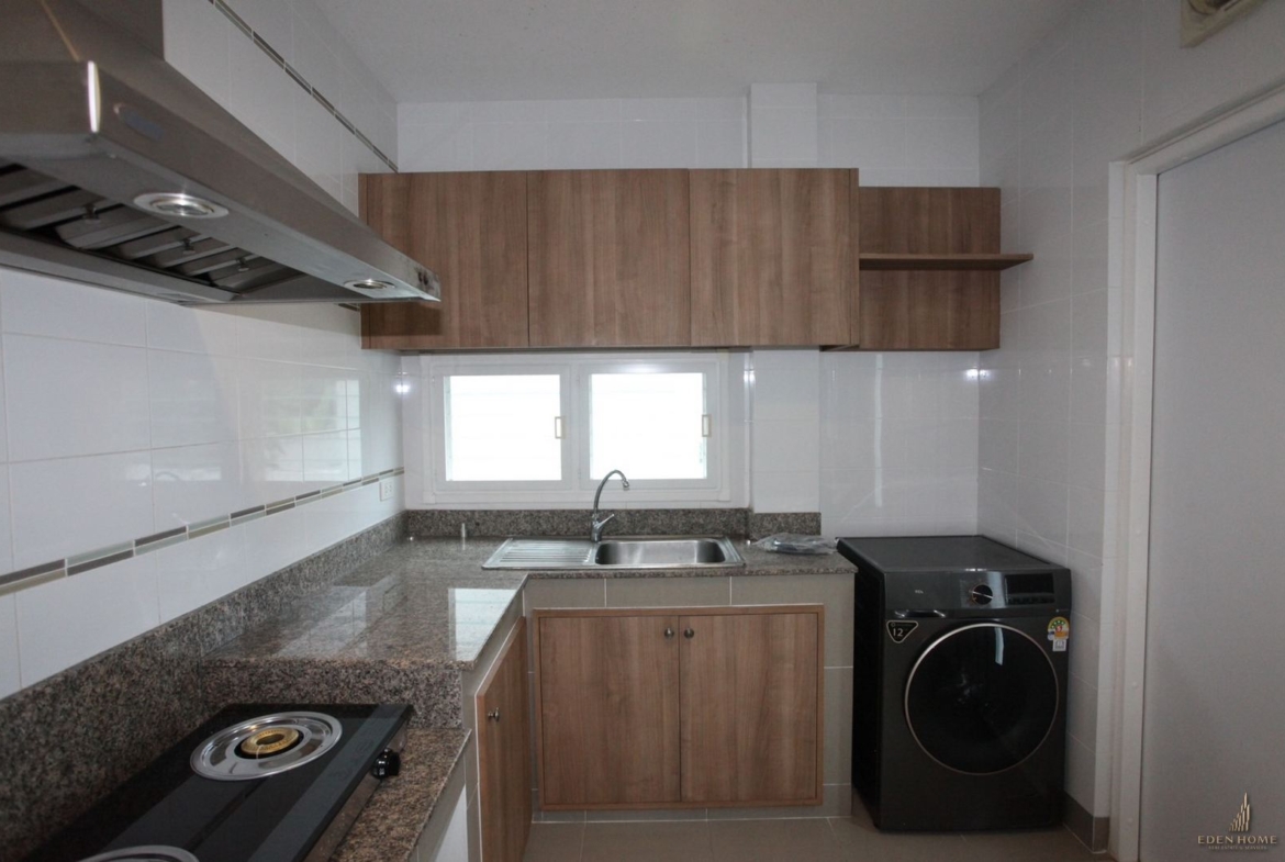 Ready to move in! Nice house with a pool in Chalong
