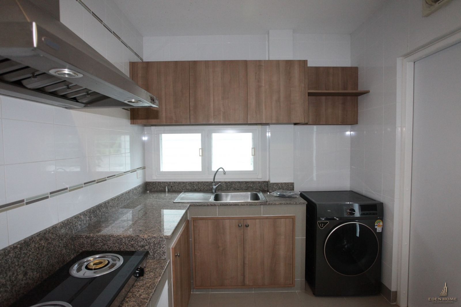Ready to move in! Nice house with a pool in Chalong