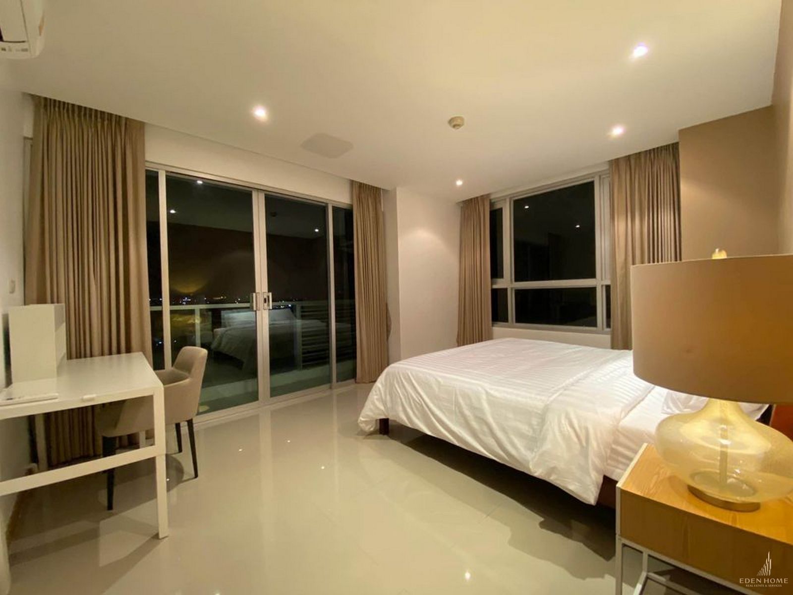 3 bedrooms Penthouse for sale at Phuket town