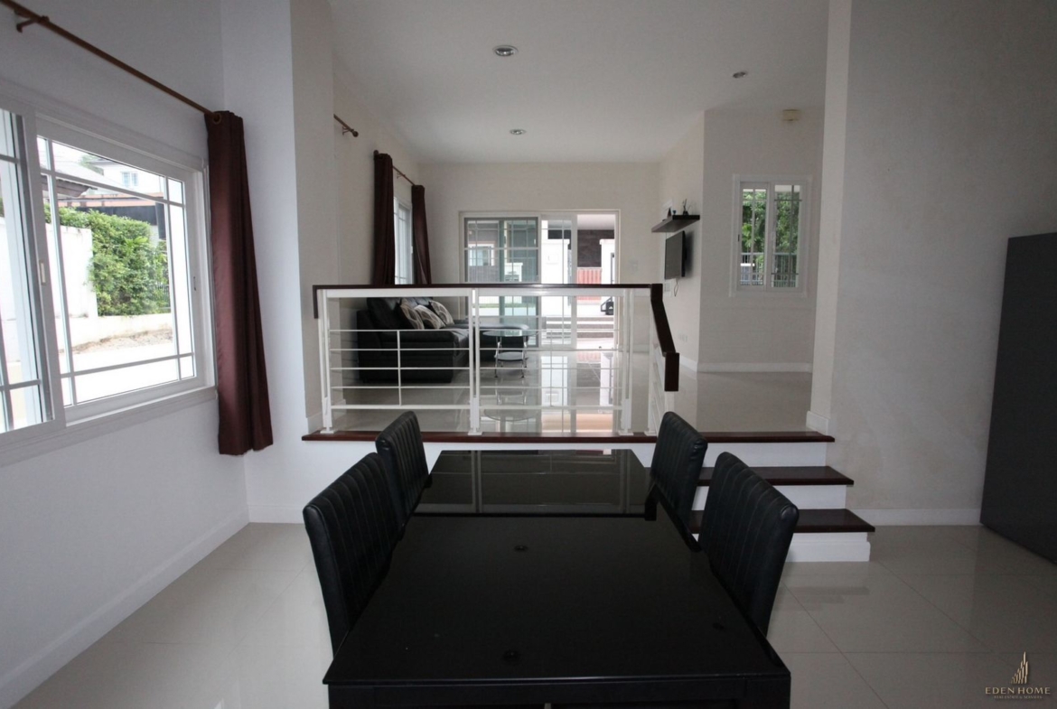 Ready to move in! Nice house with a pool in Chalong