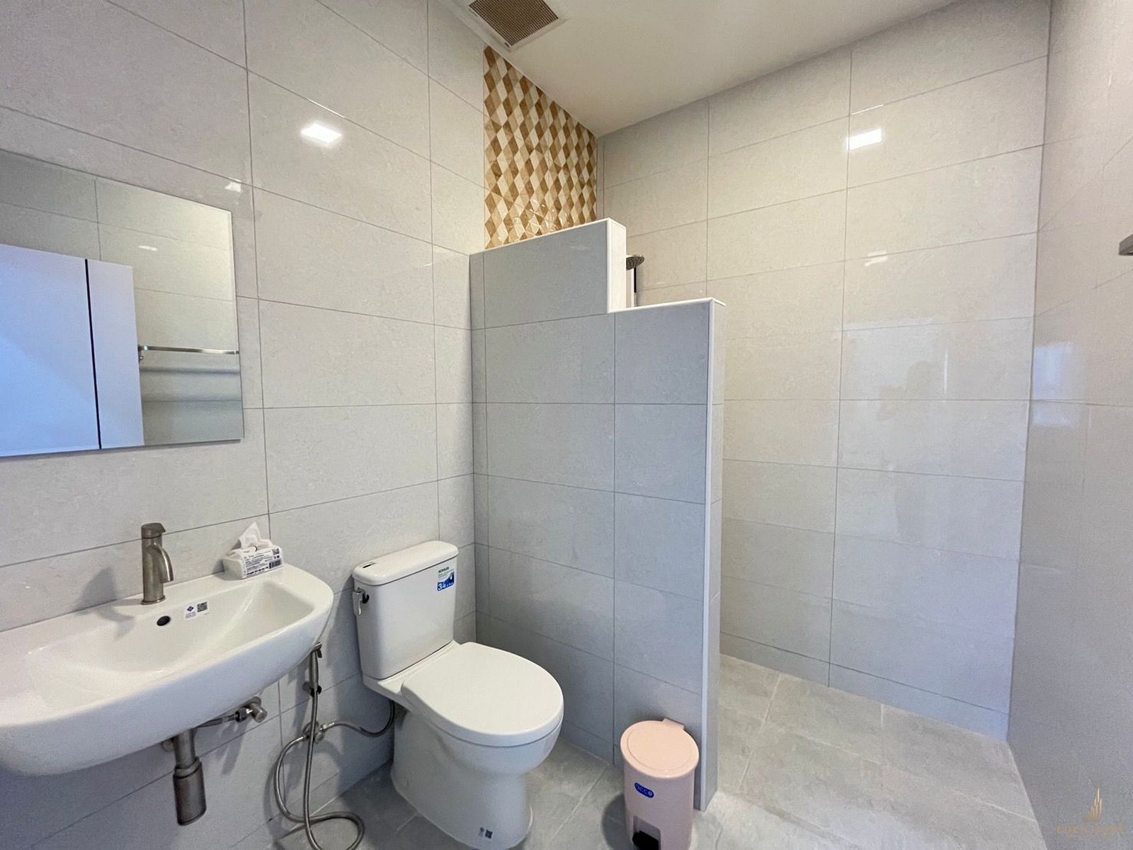 3 Bedroom House for Rent in Chalong!