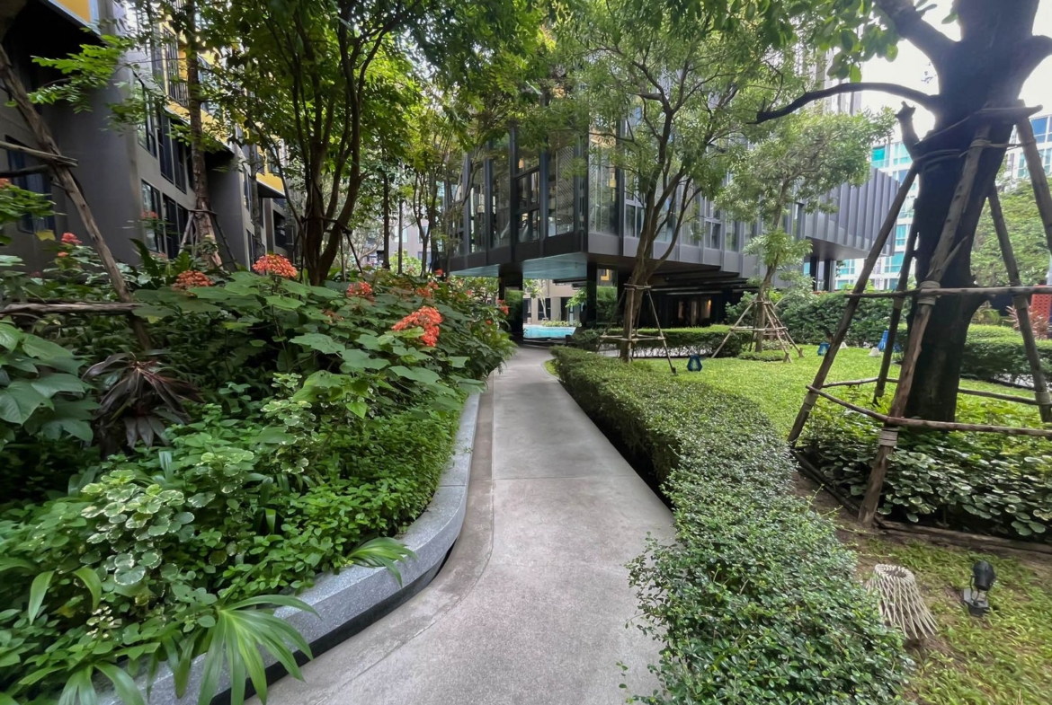 1 Bedroom for rent and sale near Central Phuket