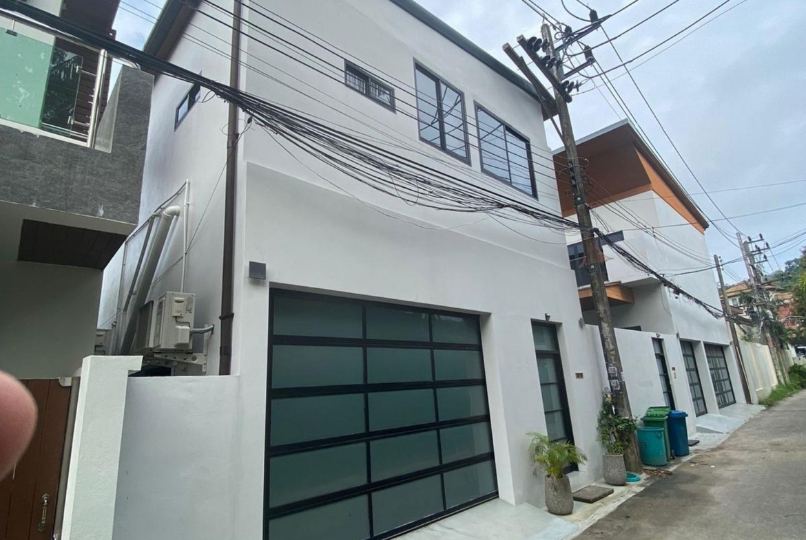 Modern Contemporary Pool Villa at Rawai for rent