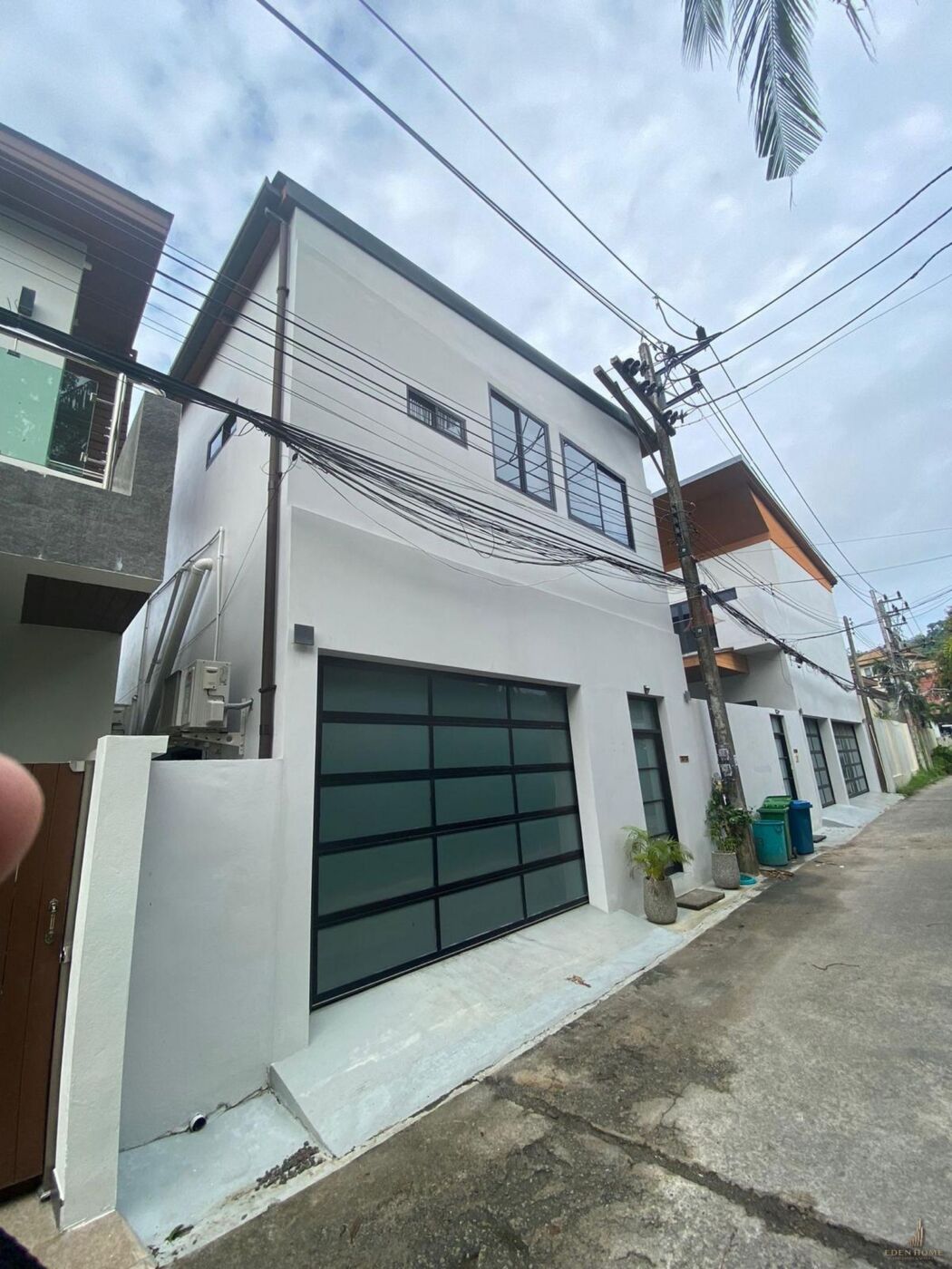 Modern Contemporary Pool Villa at Rawai for rent