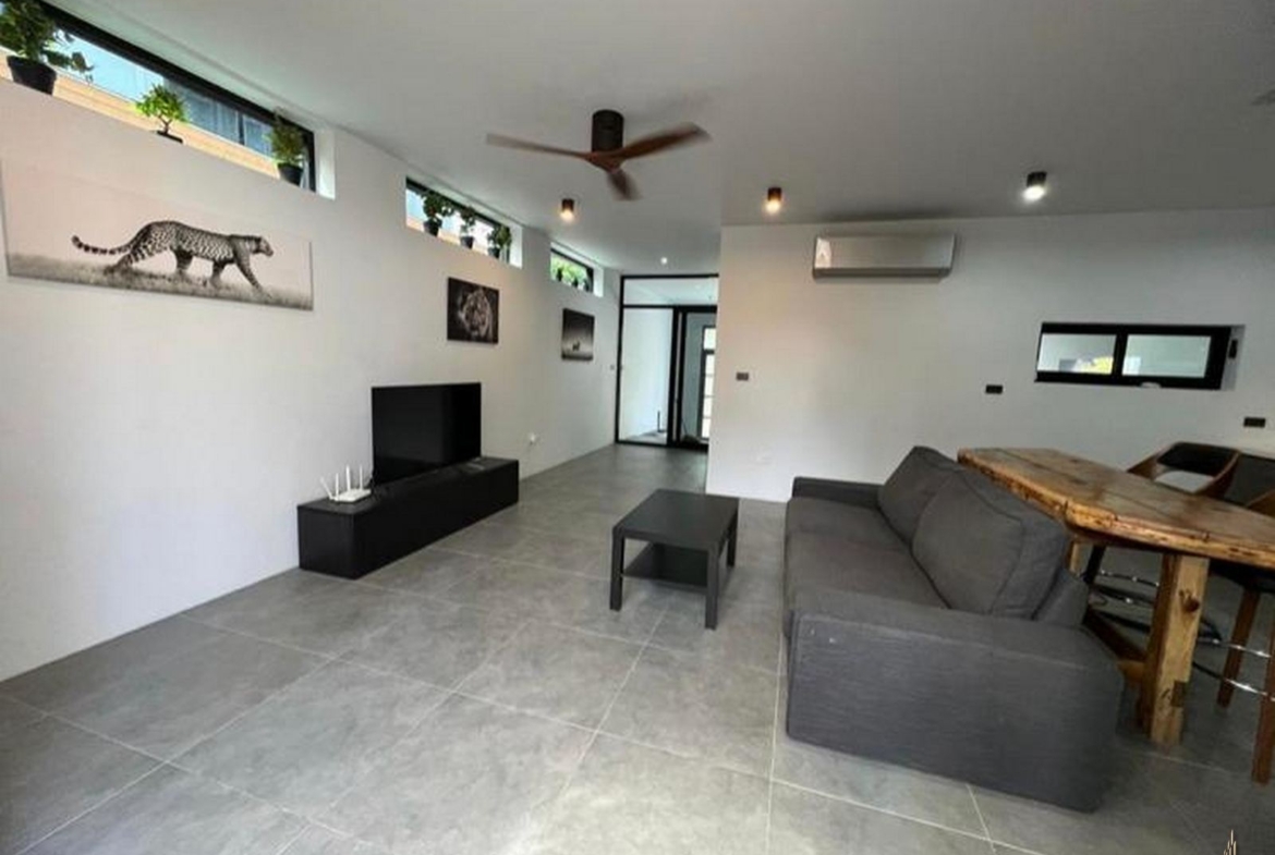 Modern Contemporary Pool Villa at Rawai for rent
