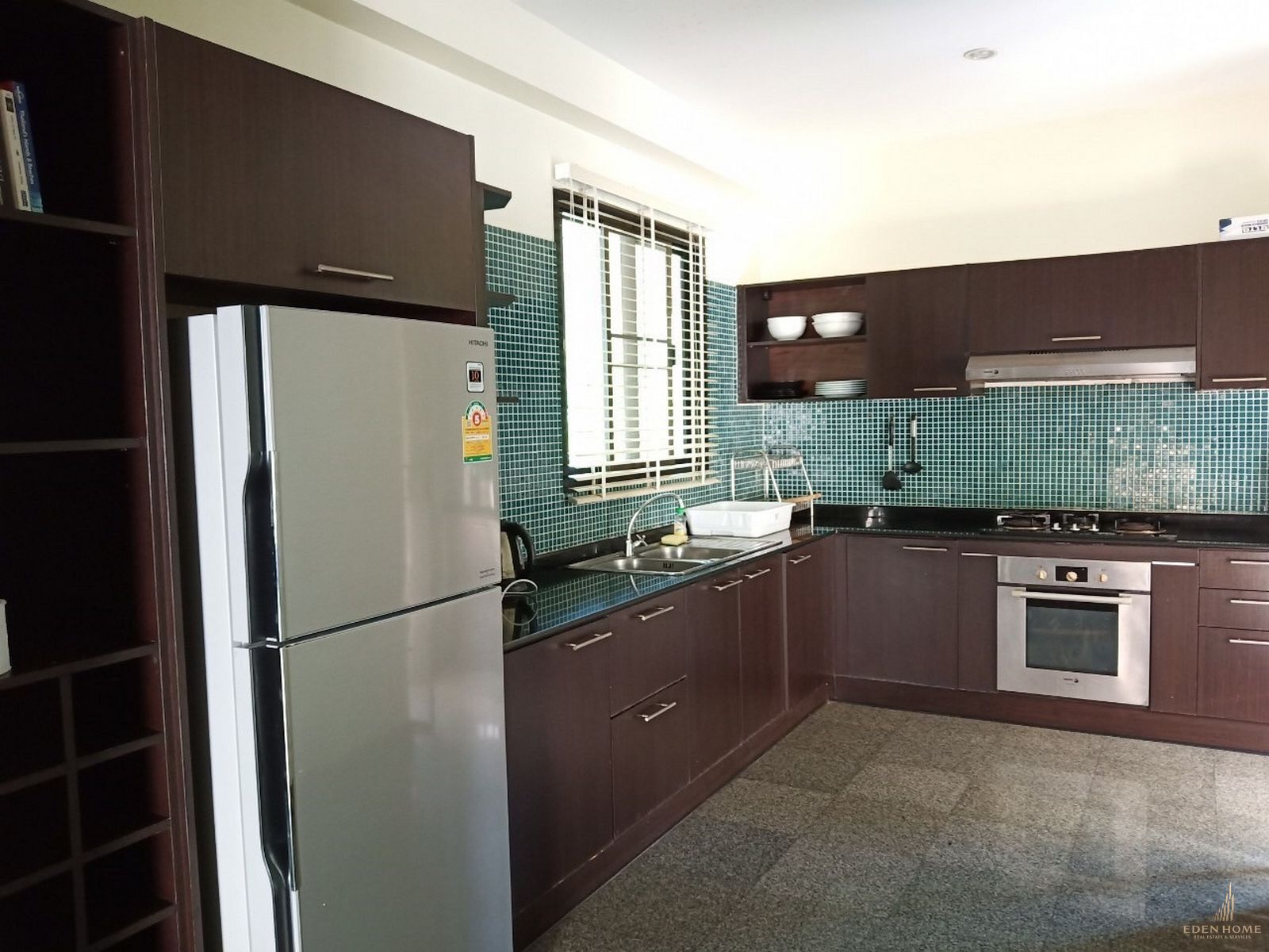 3 bedrooms villa for rent at Rawai