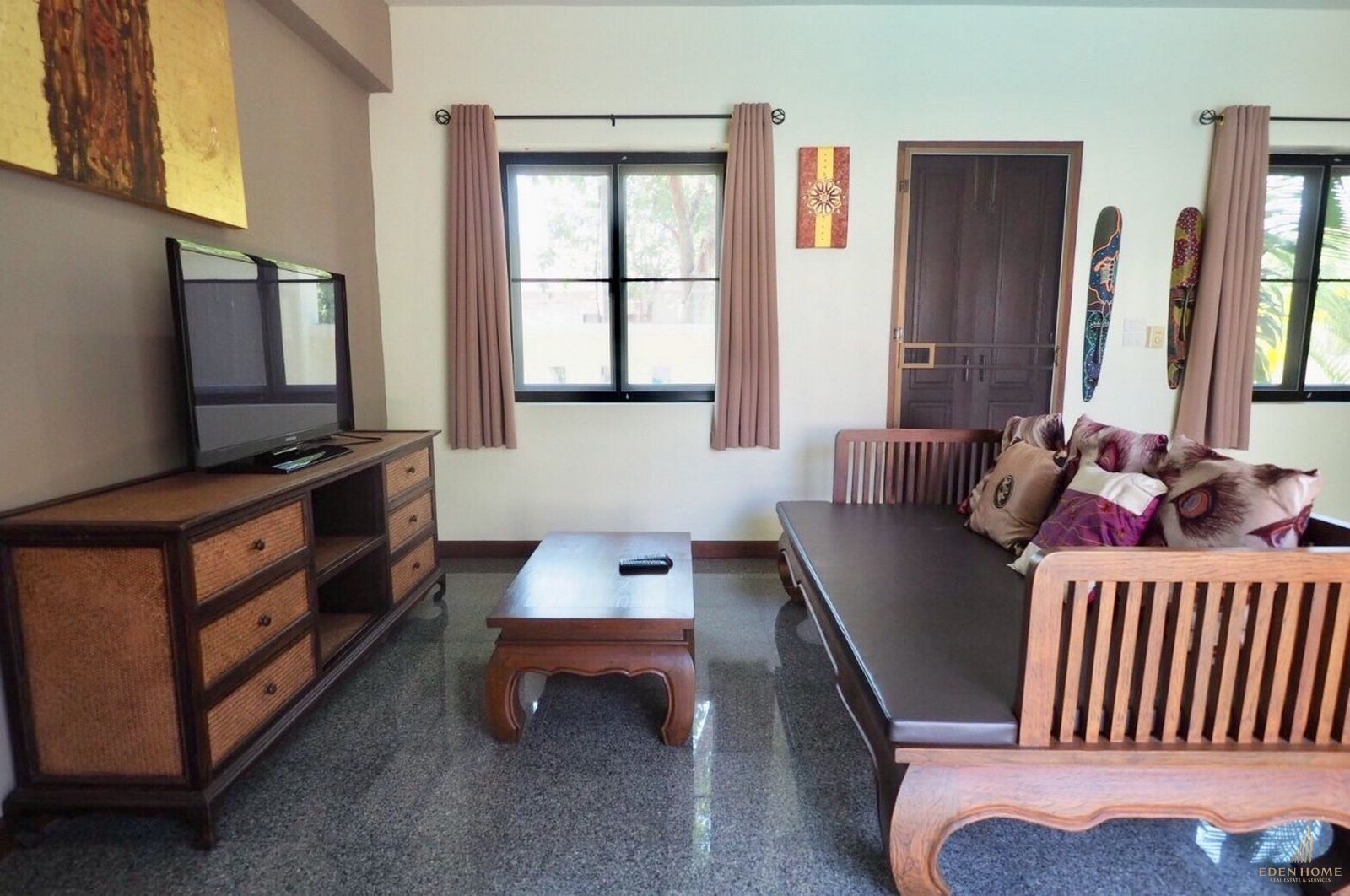 3 bedrooms villa for rent at Rawai