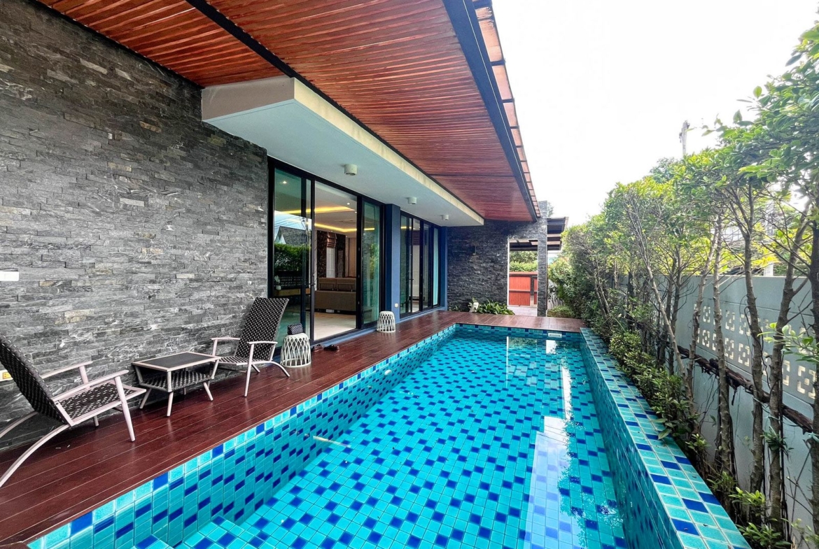 Modern Villa for Rent and Sale in Koh Keaw