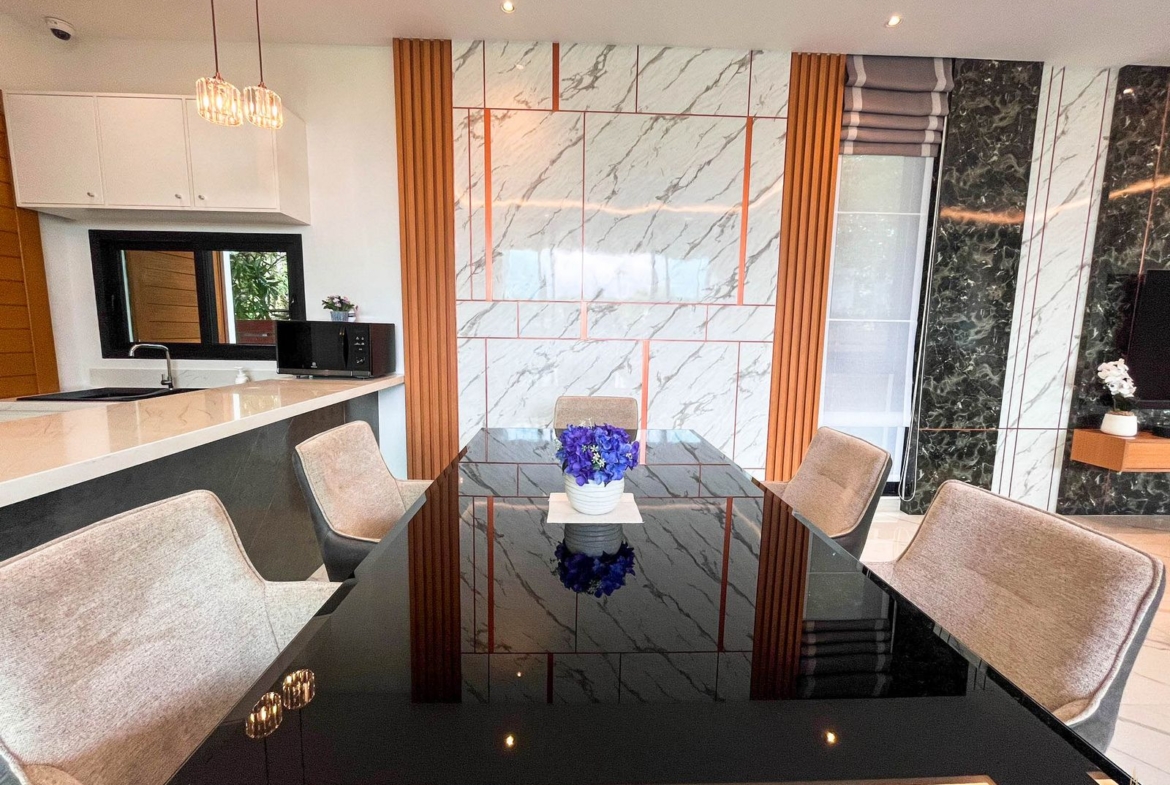 Modern Villa for Rent and Sale in Koh Keaw