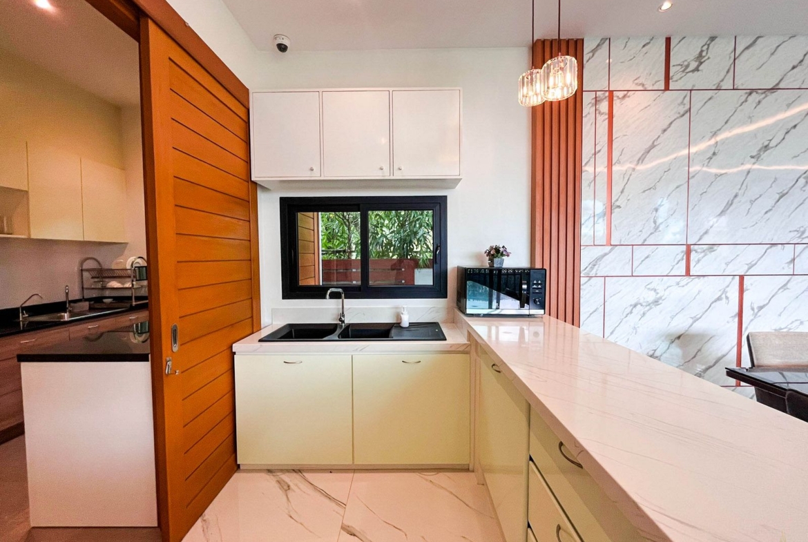 Modern Villa for Rent and Sale in Koh Keaw