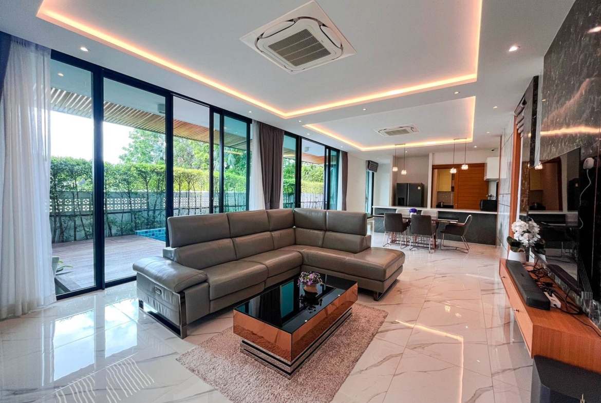 Modern Villa for Rent and Sale in Koh Keaw