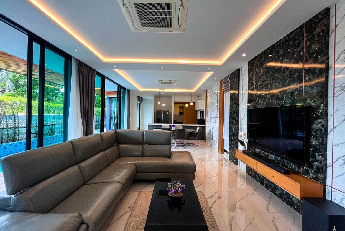 Modern Villa for Rent and Sale in Koh Keaw