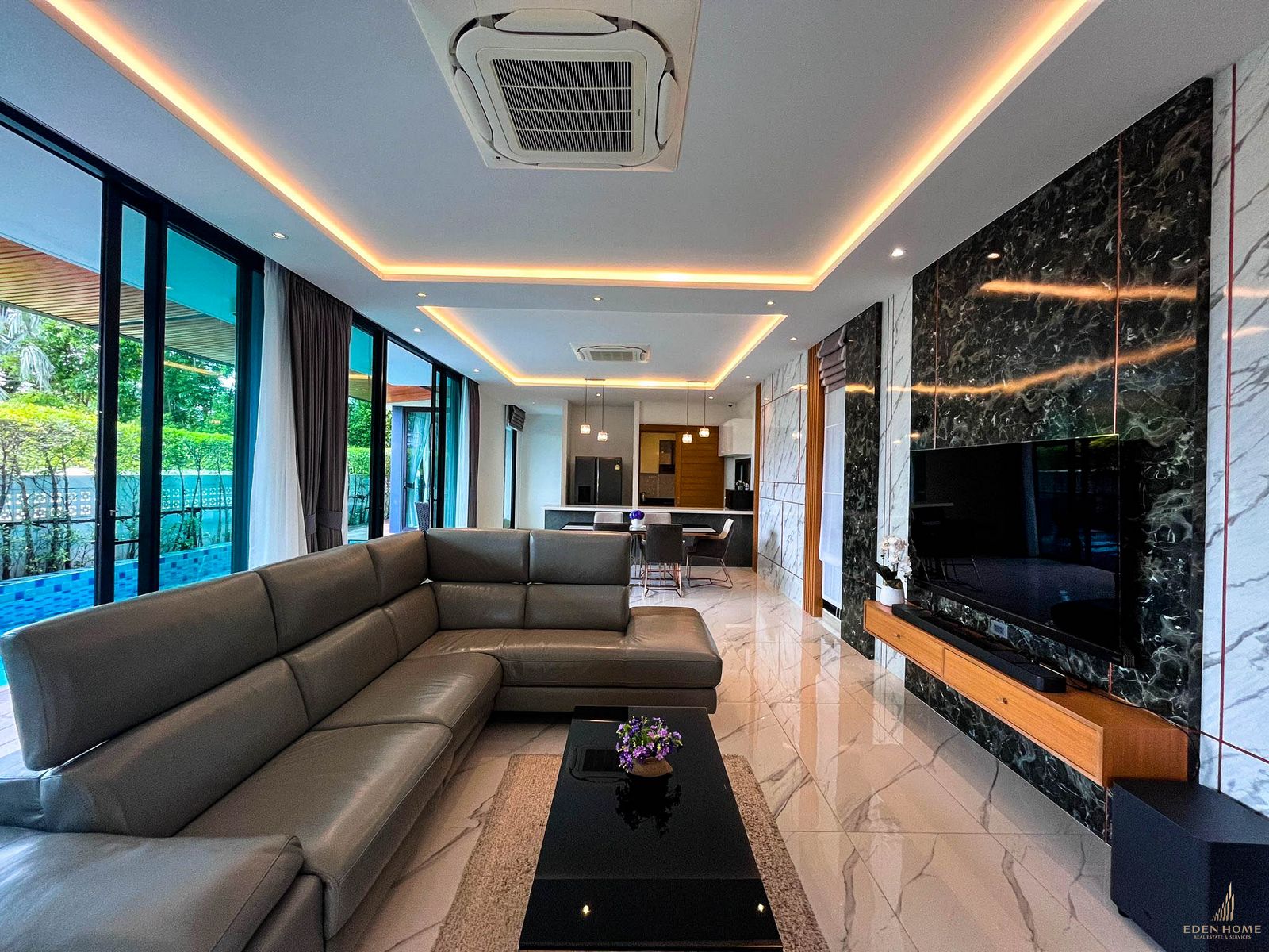 Modern Villa for Rent and Sale in Koh Keaw