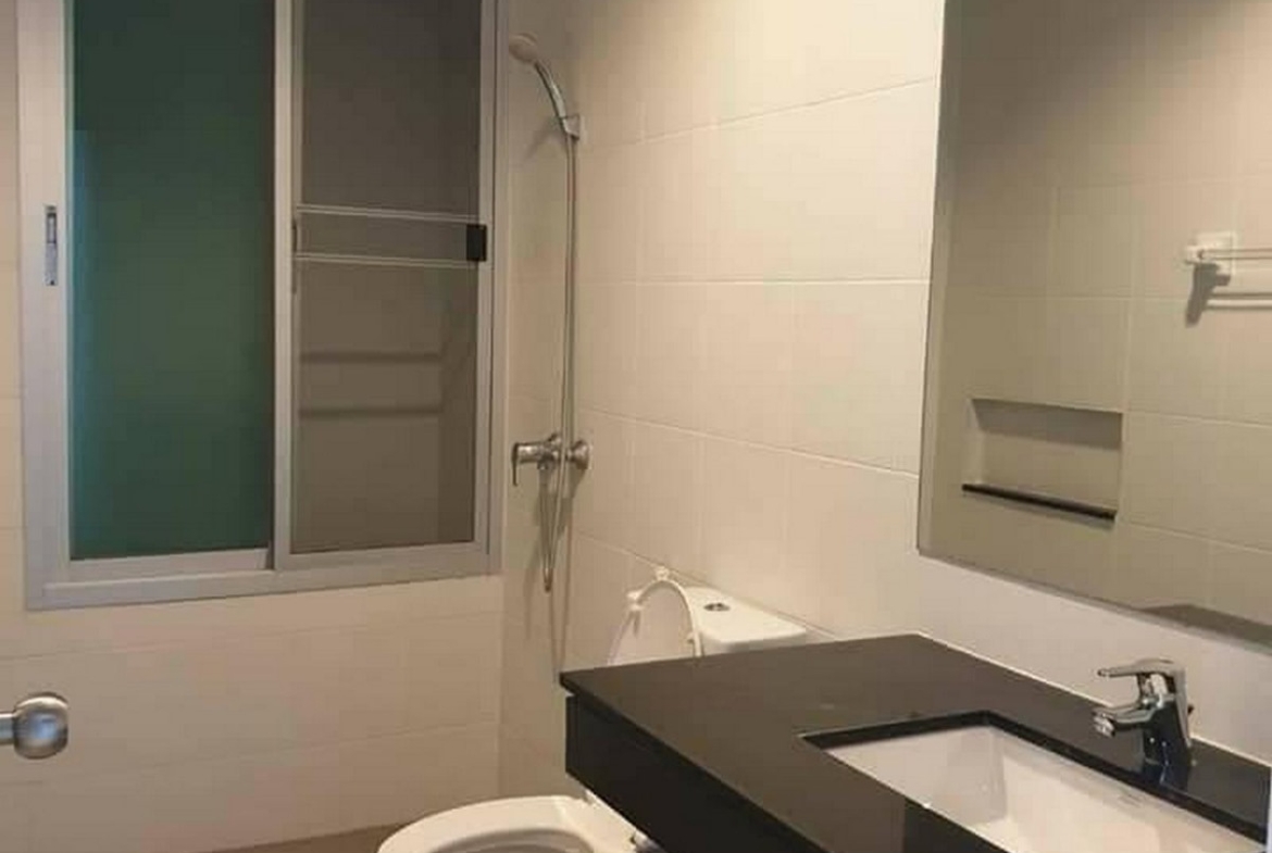 Townhouse for Rent Near Chalong Circle