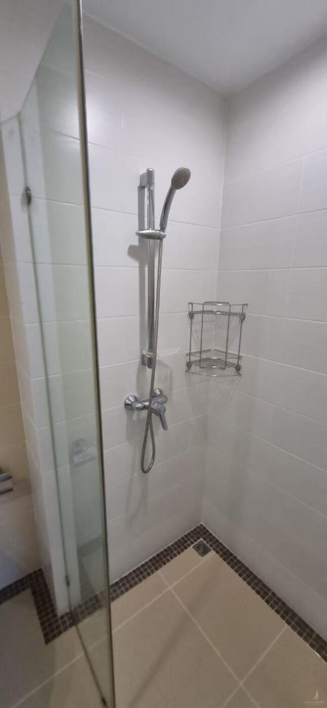 2 Bedrooms for rent in Phuket town