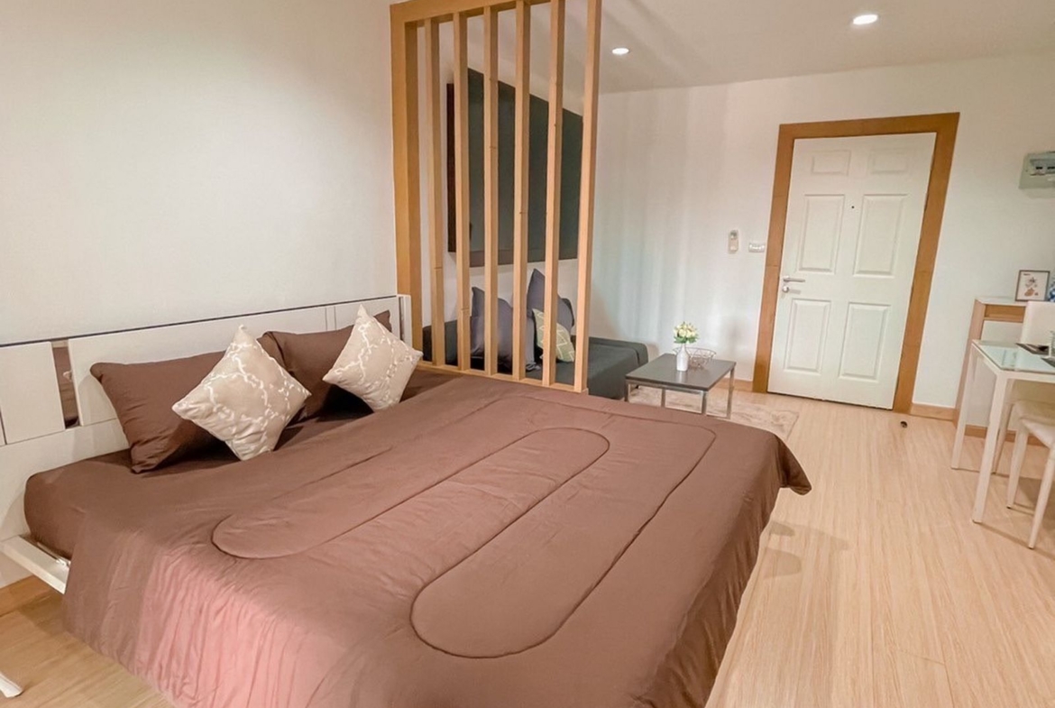 A newly furnished Condo for rent at Phuket town