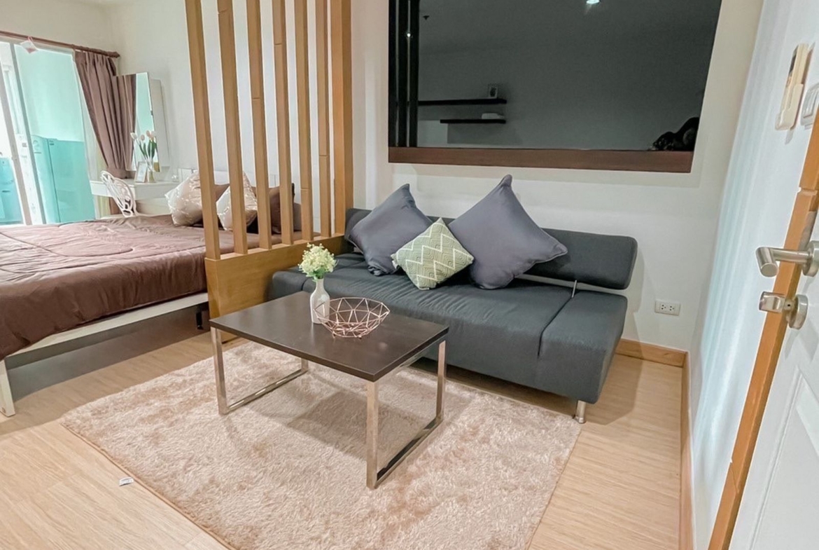 A newly furnished Condo for rent at Phuket town