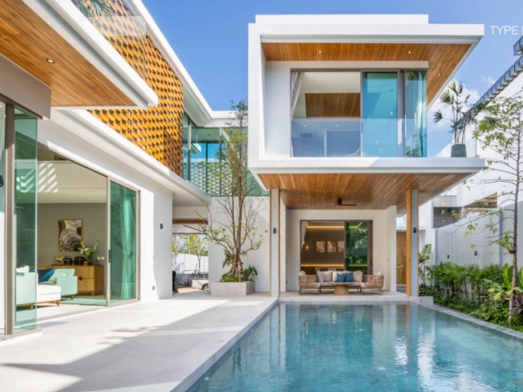 Life luxury villa in Bangtao For sale