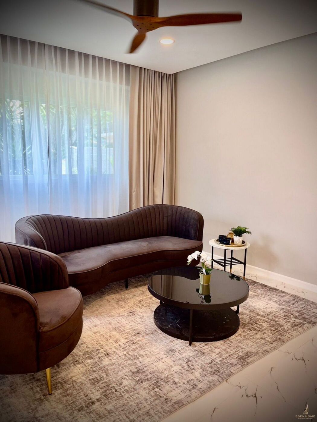 3 bedrooms villa for rent and sale in Kathu