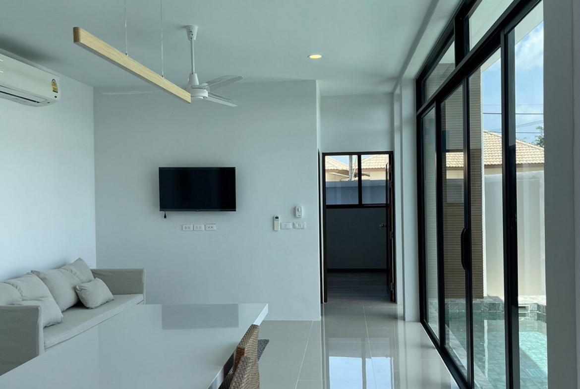 New Pool Villa in Paklok for sale