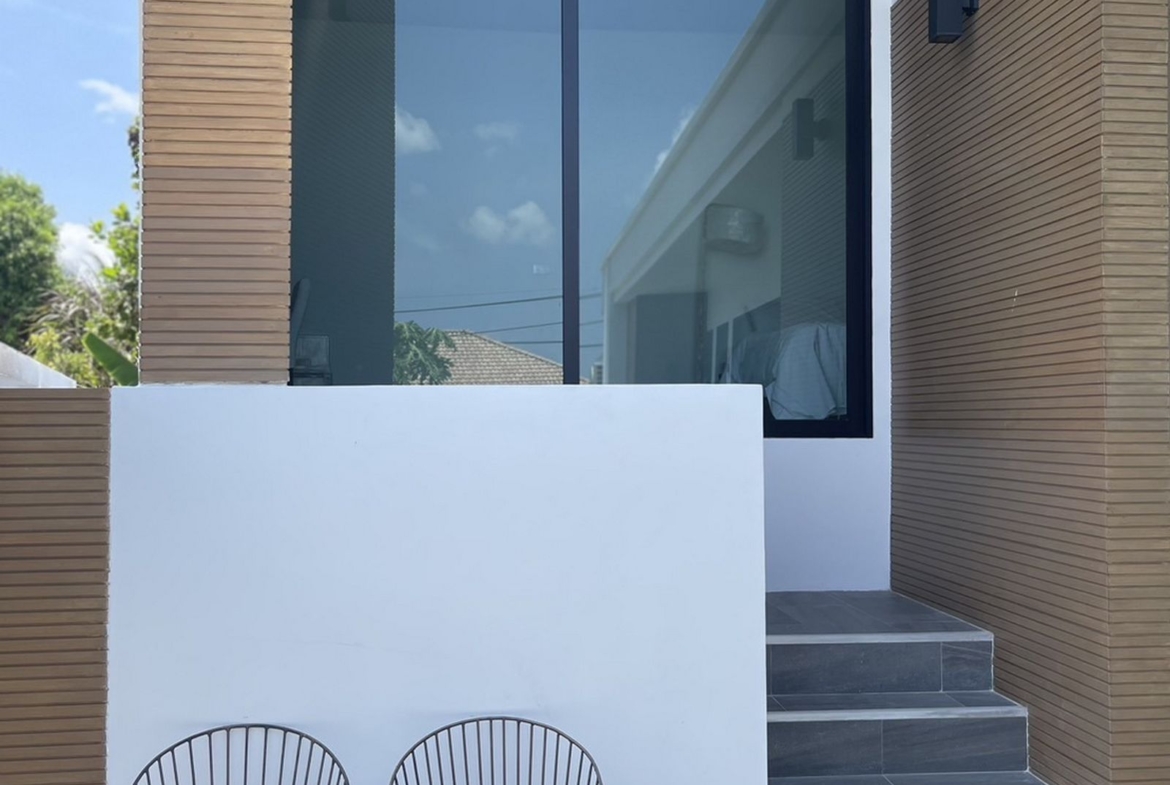 New Pool Villa in Paklok for sale
