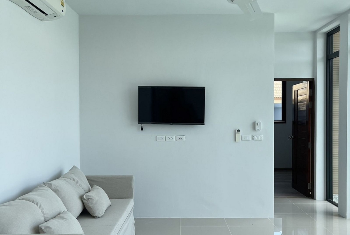 New Pool Villa in Paklok for sale
