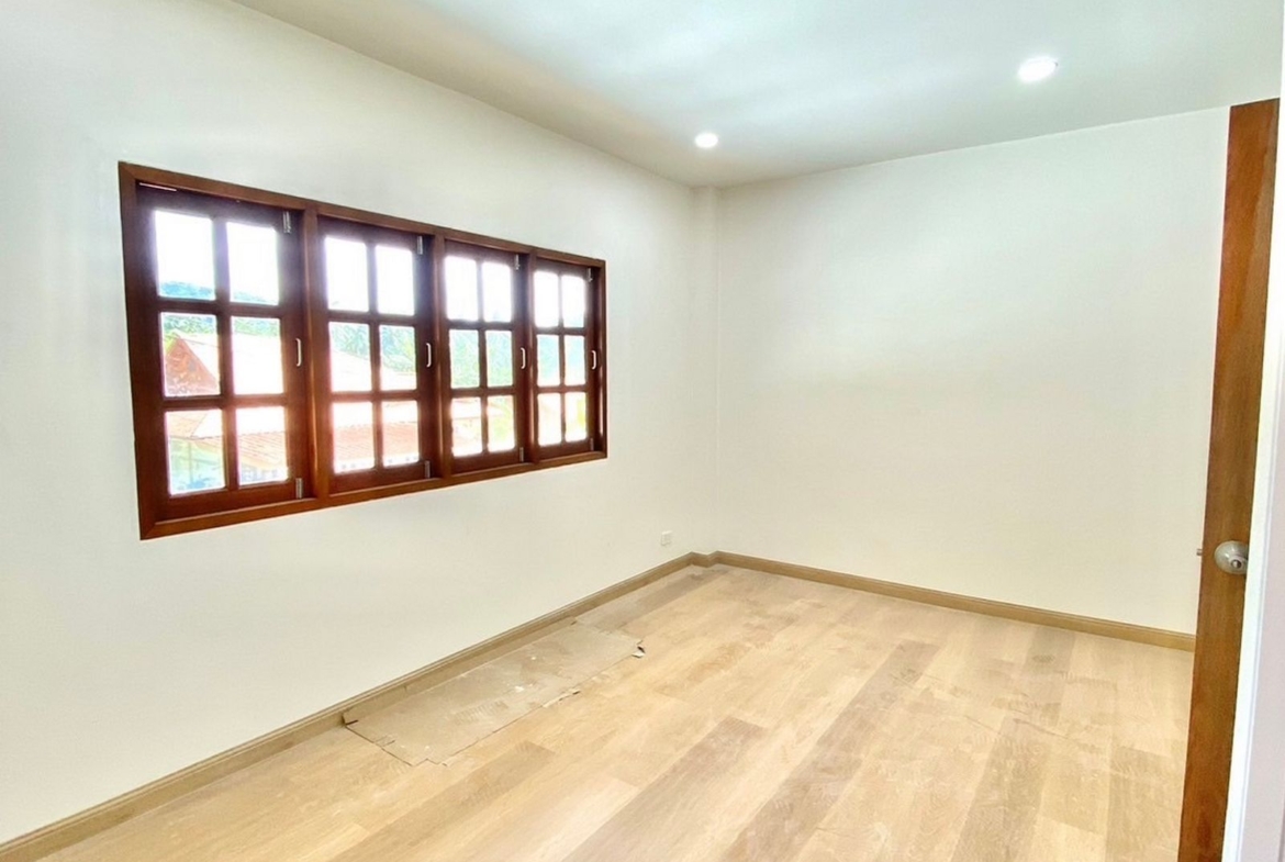 New renovate house for sale in Kathu
