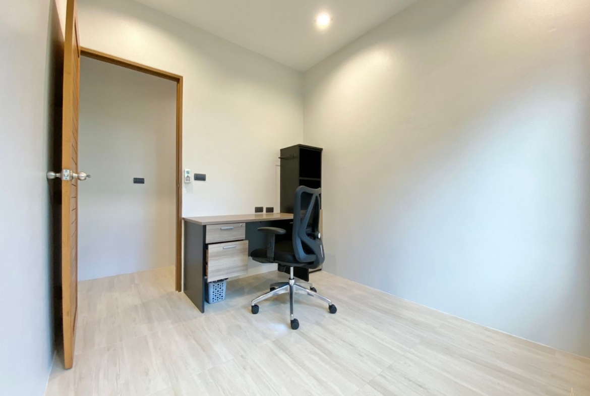 House for sale in Chalong
