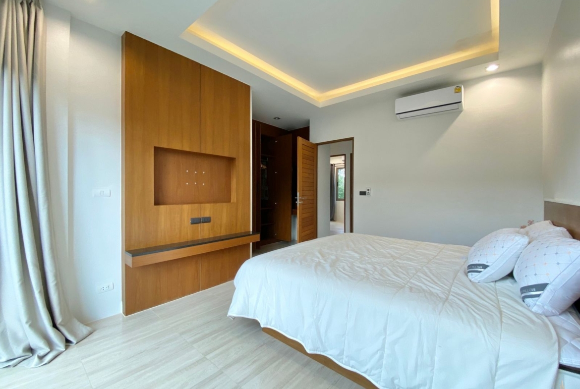 House for sale in Chalong