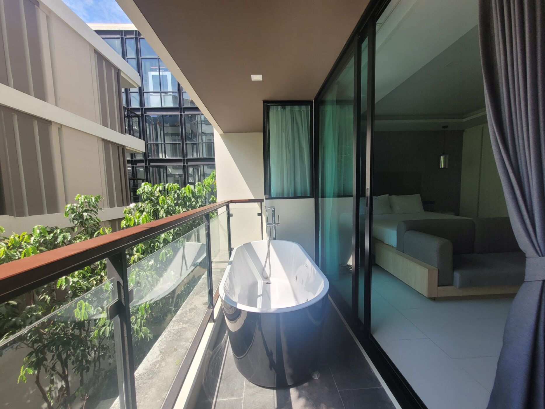 Foreign Freehold Investment Condo – Utopia Karon