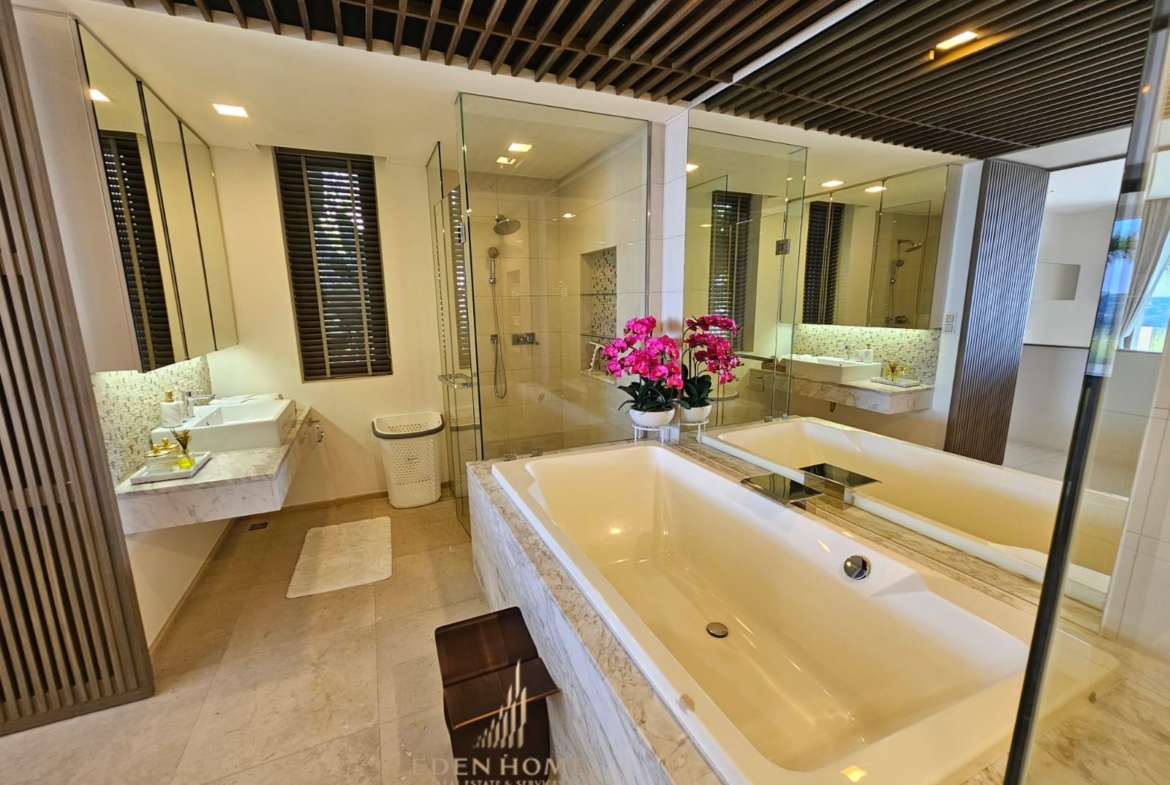 Luxury Sea View Living in Kata – Available Now!