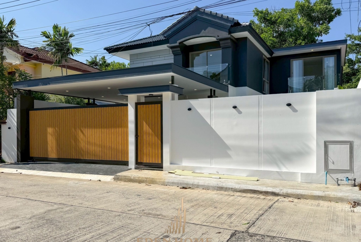 🏛️ Luxury Pool Villa at Siwalee 2 Chalong – By Land and Houses