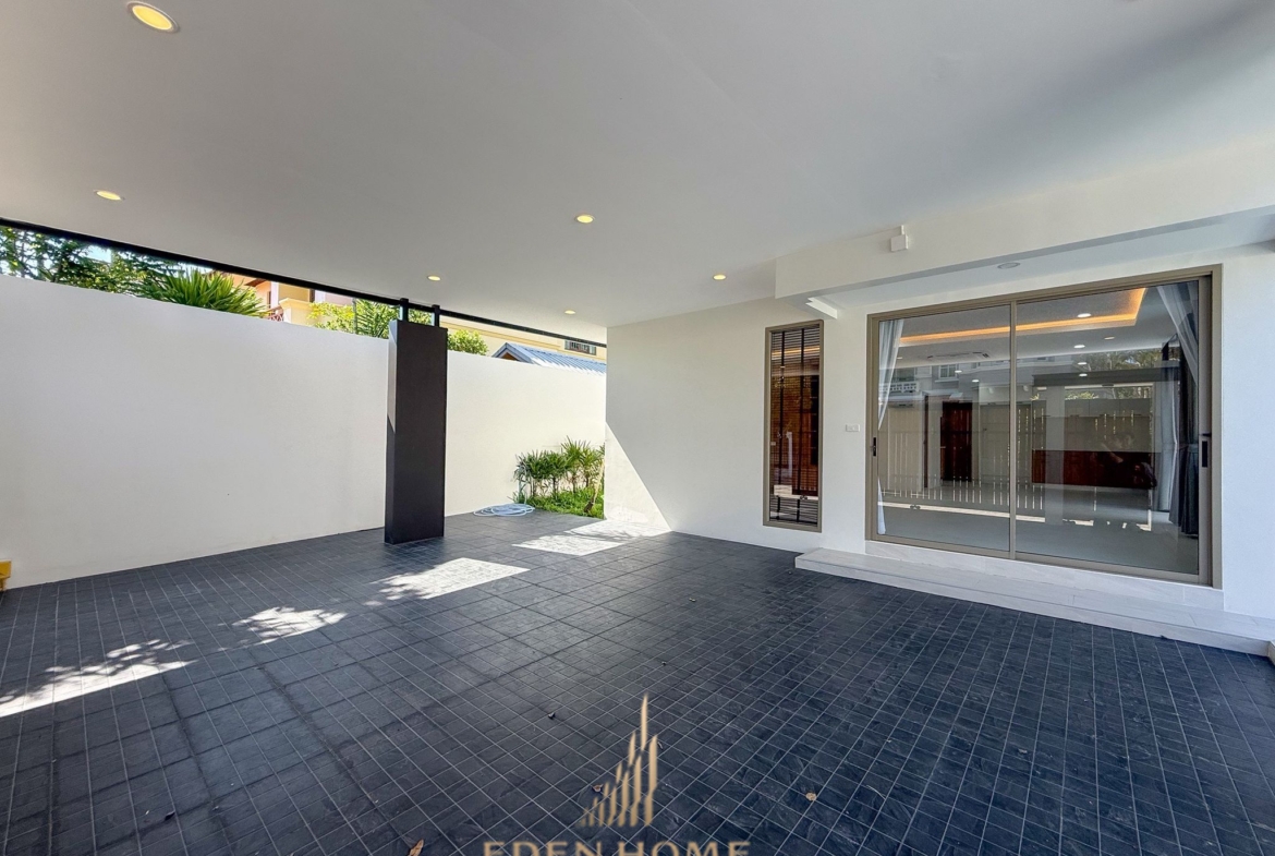 🏛️ Luxury Pool Villa at Siwalee 2 Chalong – By Land and Houses